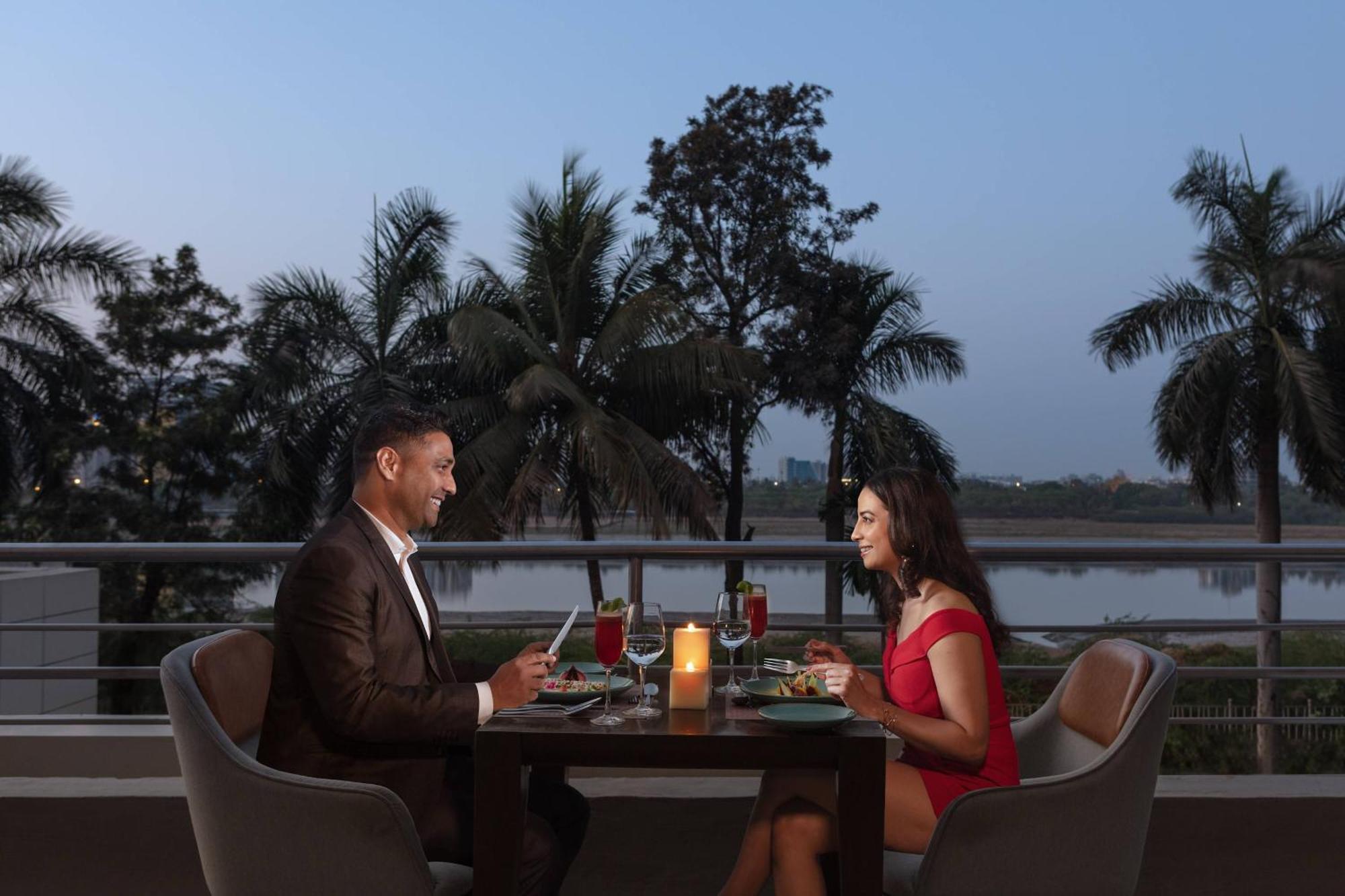 Surat Marriott Hotel Extérieur photo