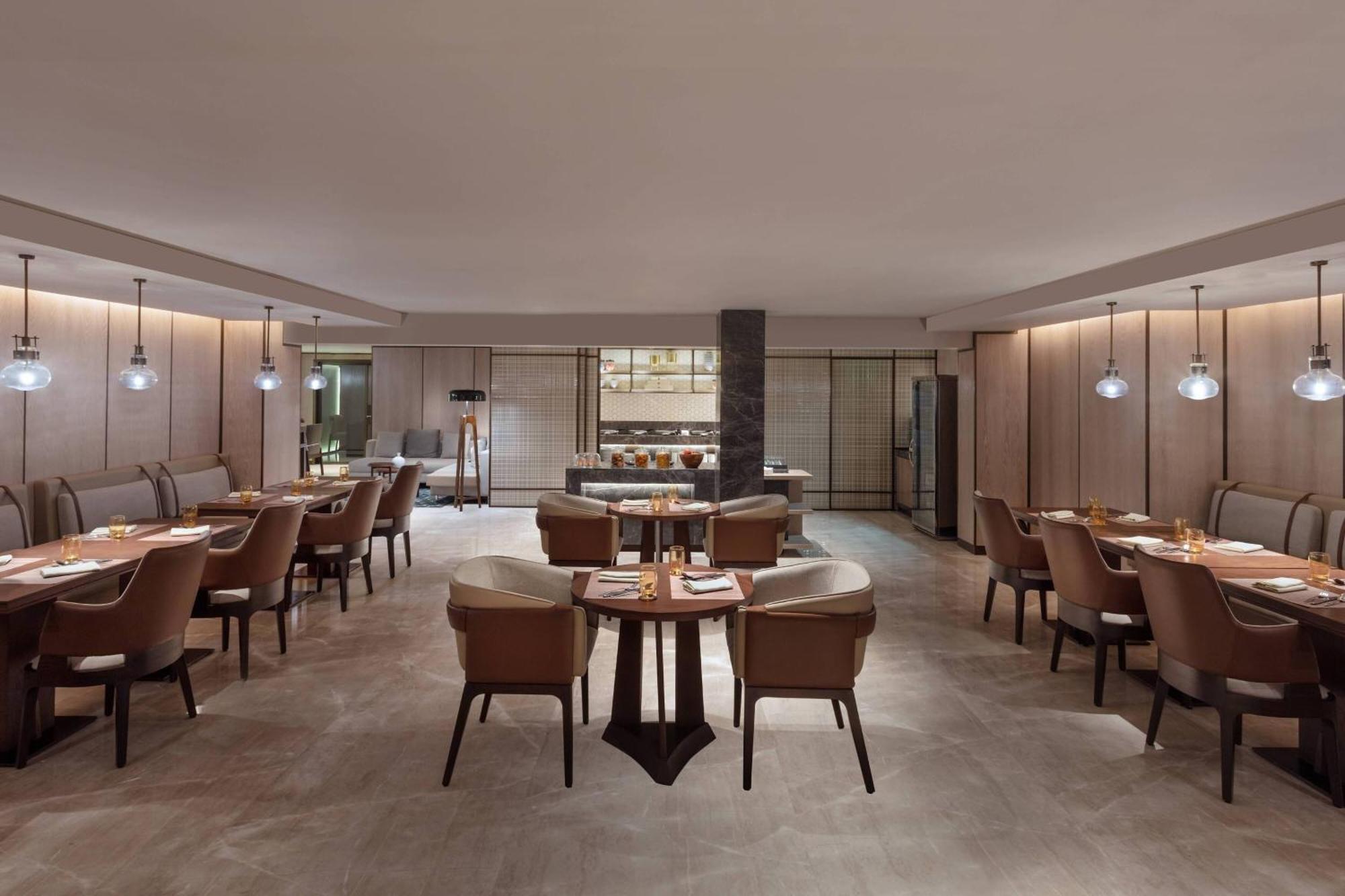 Surat Marriott Hotel Extérieur photo