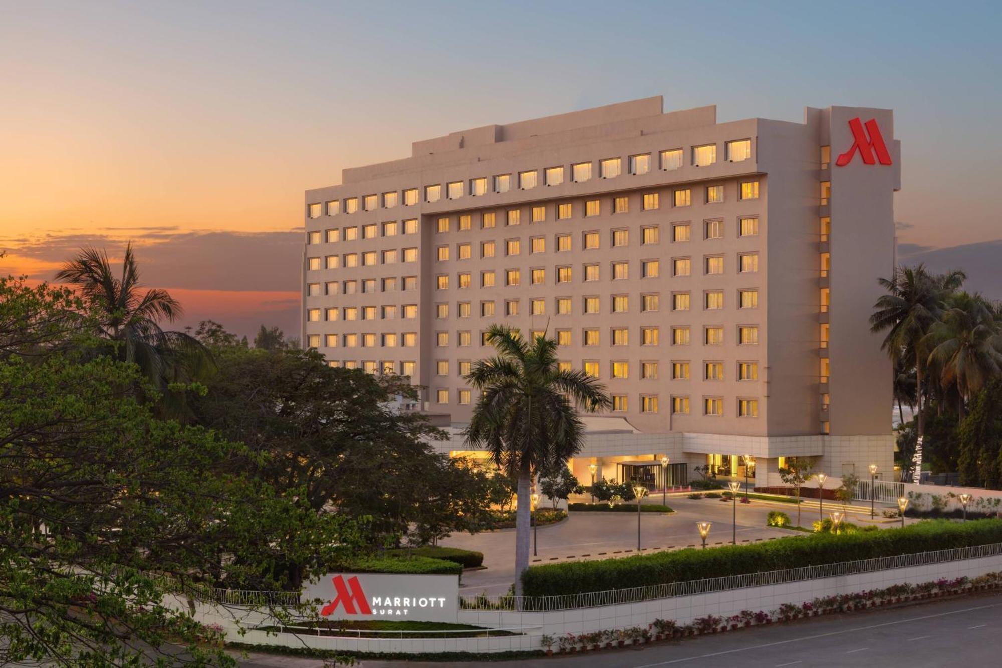 Surat Marriott Hotel Extérieur photo